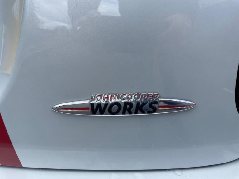  Mini Hatchback 2.0 John Cooper Works 3dr Petrol