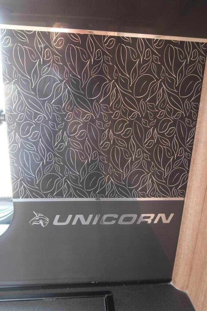 2020 BAILEY Unicorn Black Edition Cabrera 