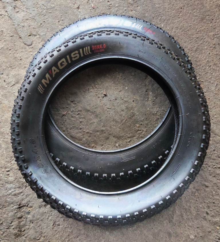 Pair Maqisi 20" Fat Bike Tyre Tyres 20x4 For Electric Bikes & BMX - Unused