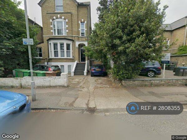 1 bedroom in Clifton Road, Kingston Upon Thames, KT2 (#2808355)