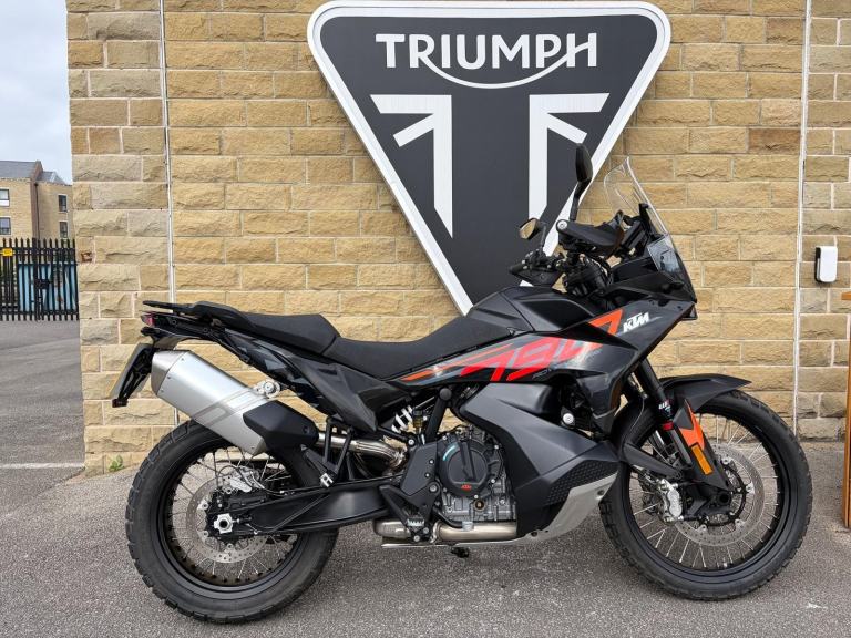 2024 KTM 790 ADVENTURE
