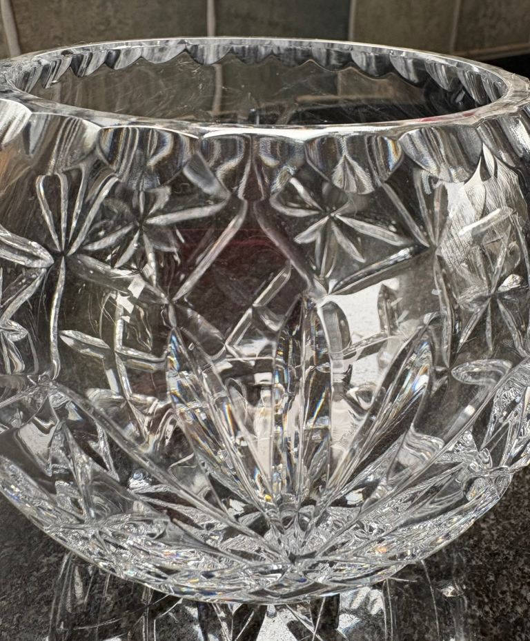 Newbury pattern crystal rose bowl (Royal Doulton)