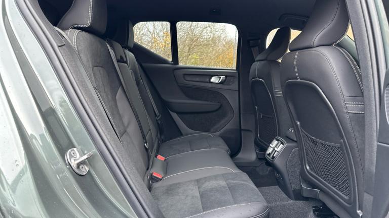 2025 Volvo XC40 2.0 B4P Plus Dark 5dr Auto Petrol Estate Estate Petrol Automatic