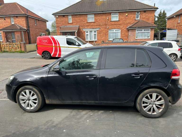 For Sale: VW Golf 1.6 Petrol Manual - Reliable and Well-Maintained
