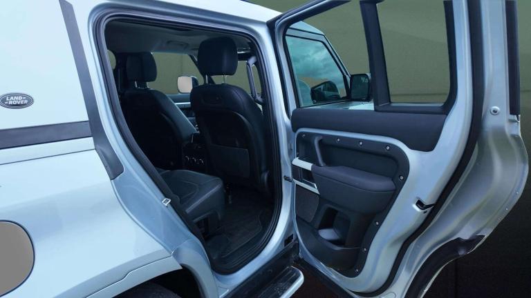 2021 Land Rover Defender 3.0 D250 XS Edition 110 5dr Auto [7 Seat] ESTATE Diesel Automatic