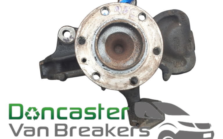 MERCEDES SPRINTER 315 2024 2.0 CDI N/S/F PASSENGER HUB A9073320000 (SKU 0482572)