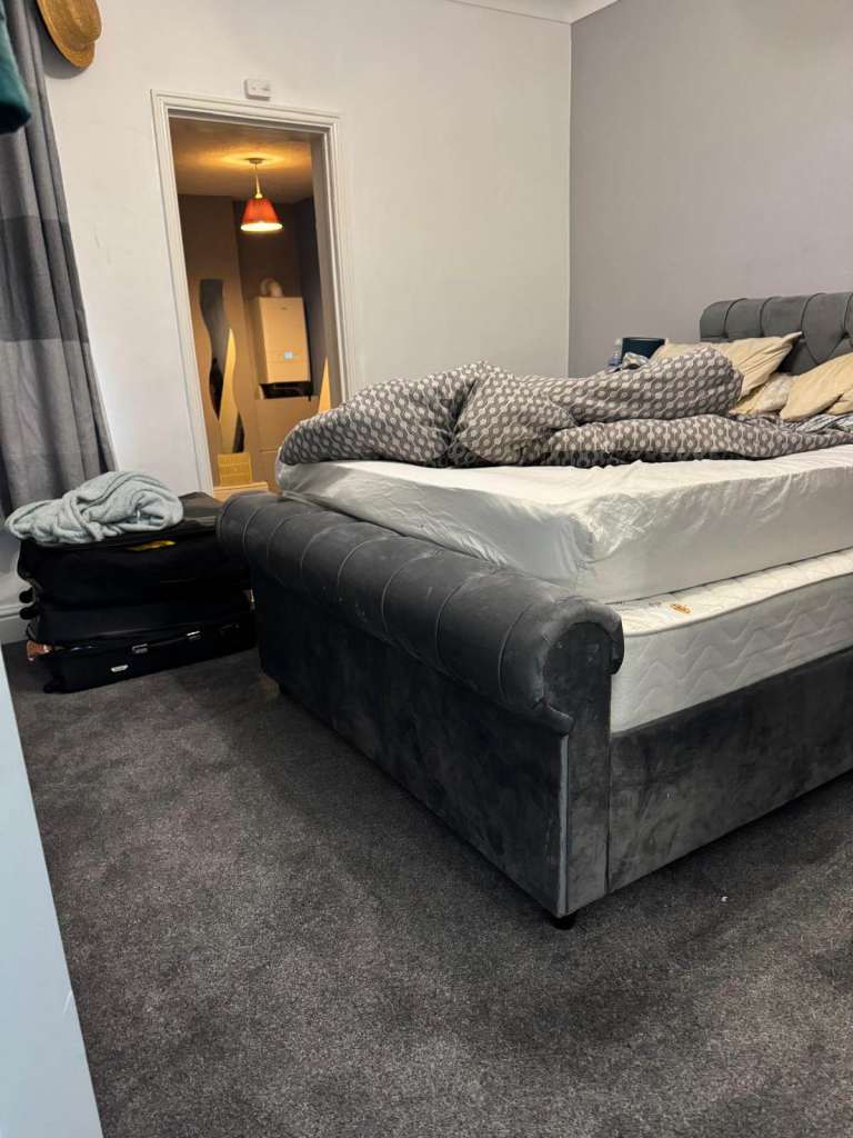 Spacious & Cosy Master Room for Rent in - NR31 0EY