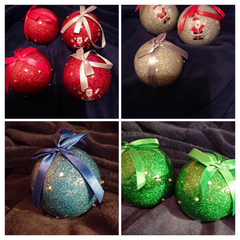 image for Xmas led flashing baubles new £2 each 