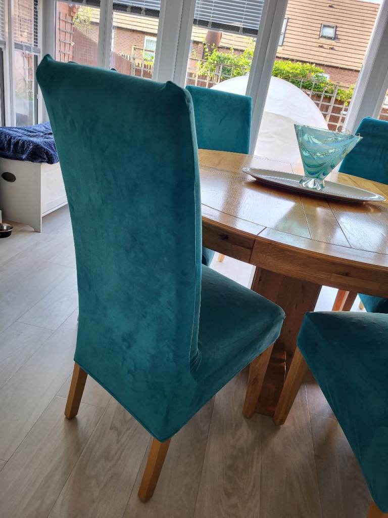 6 x Oak Furnitureland High Backed Chairs with Teal Covers