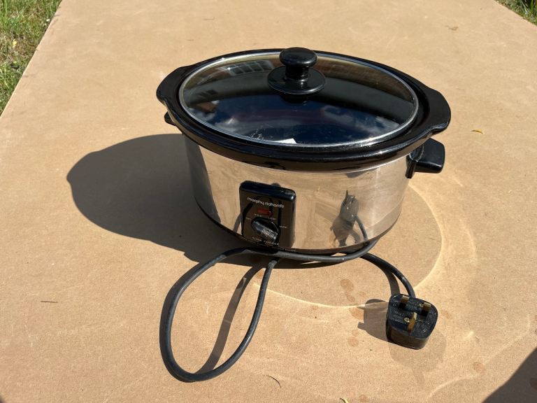 Morphy Richards 3.5L slow cooker