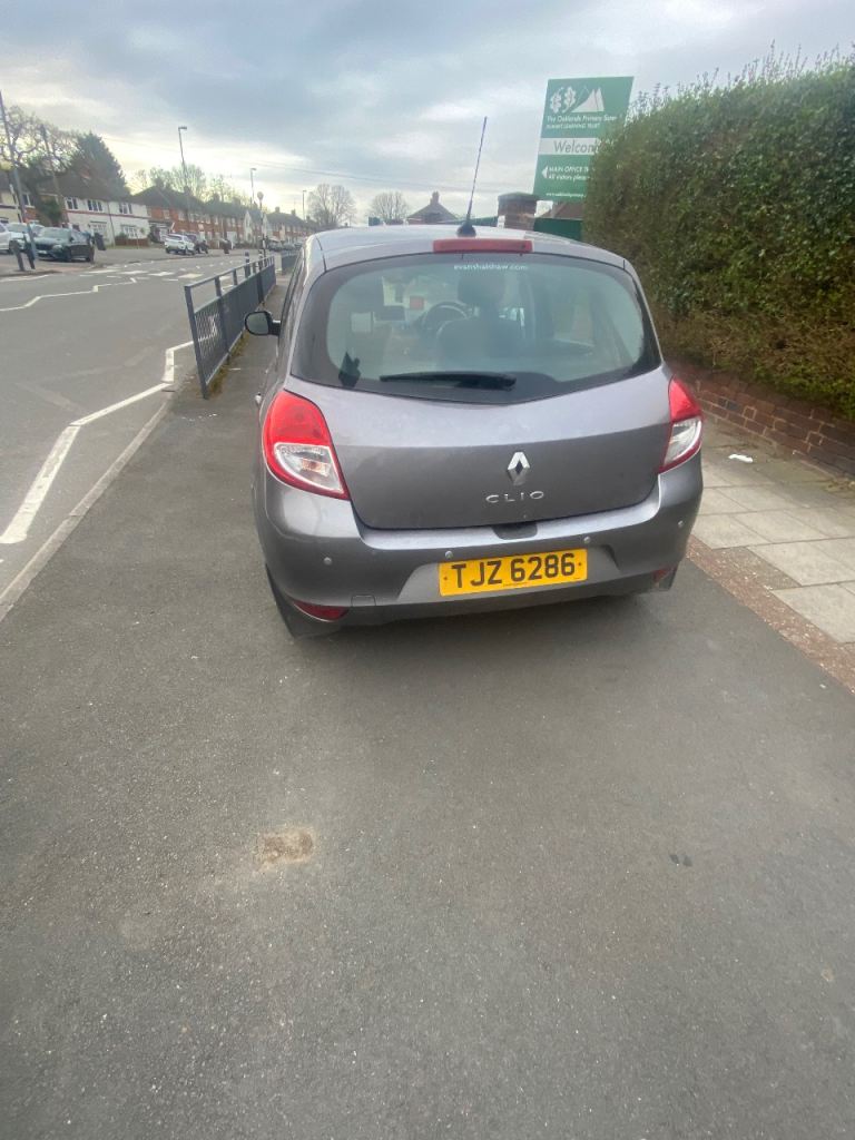 Renault Clio dynamic Tom Tom 2012