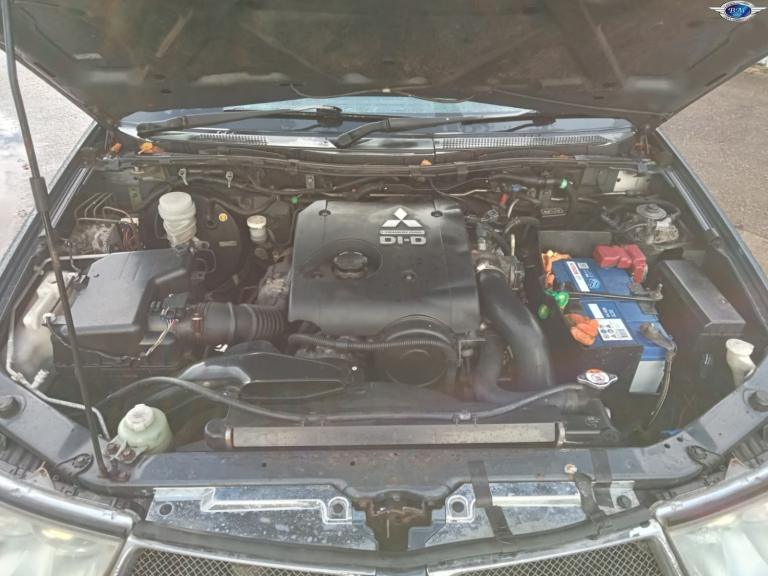 MITSUBISHI L200 2.5 DI-D Barbarian Grey Manual Diesel 2010