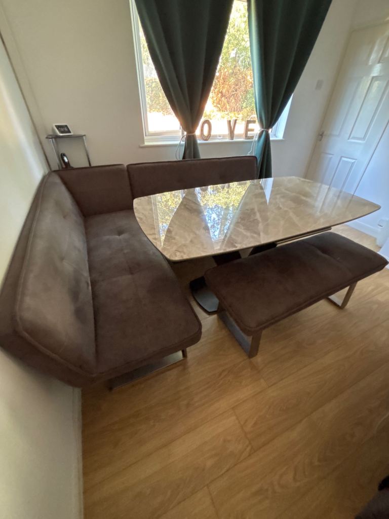 Modern Corner Dining Table