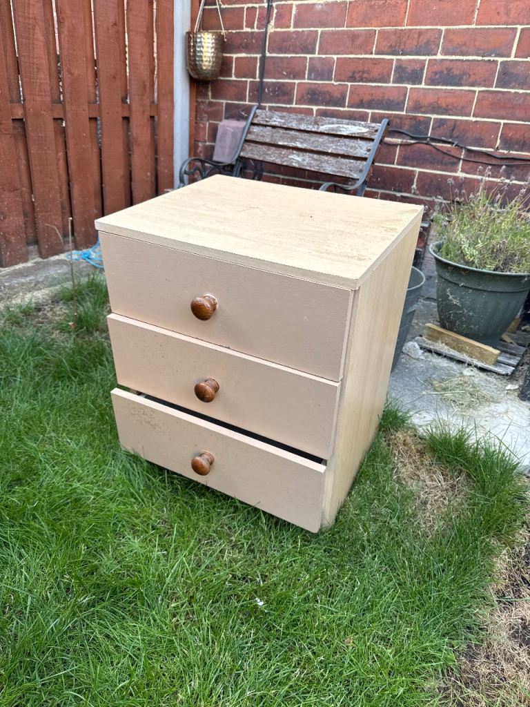 Small Wooden Chest of 3 Drawers – Good for Storage