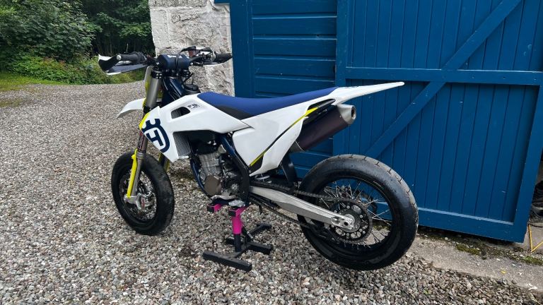 2019 Husqvarna 450 FS Supermoto