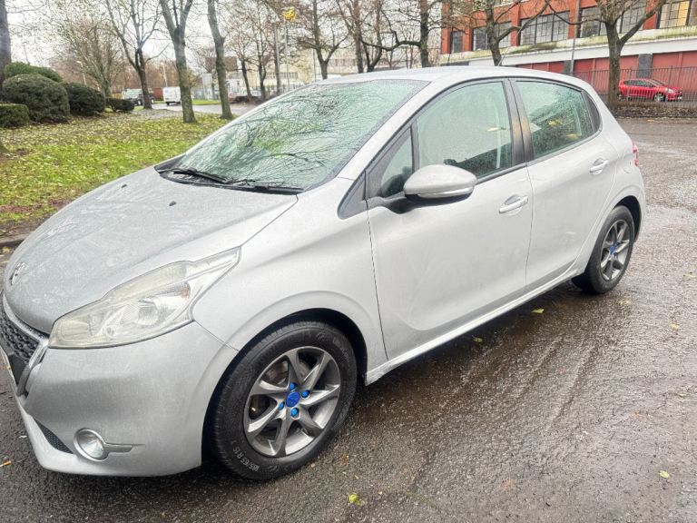 image for Peugeot, 208, Hatchback, 2015, Manual, 1398 (cc), 5 doors