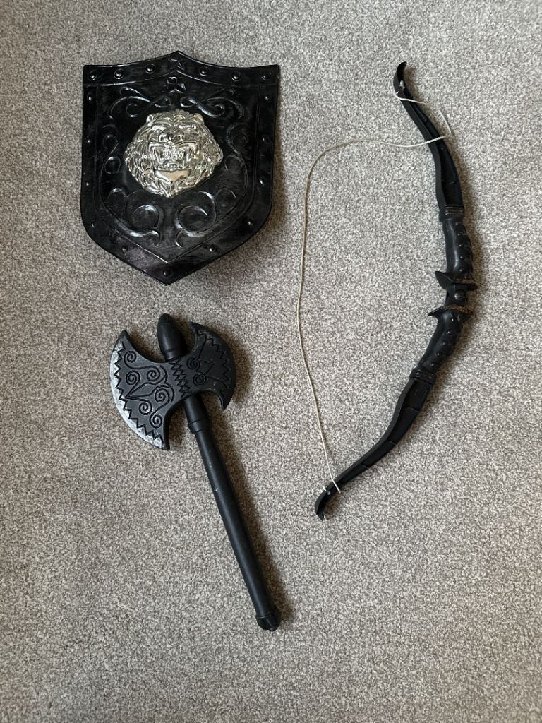 Shield, Axe, Bow set