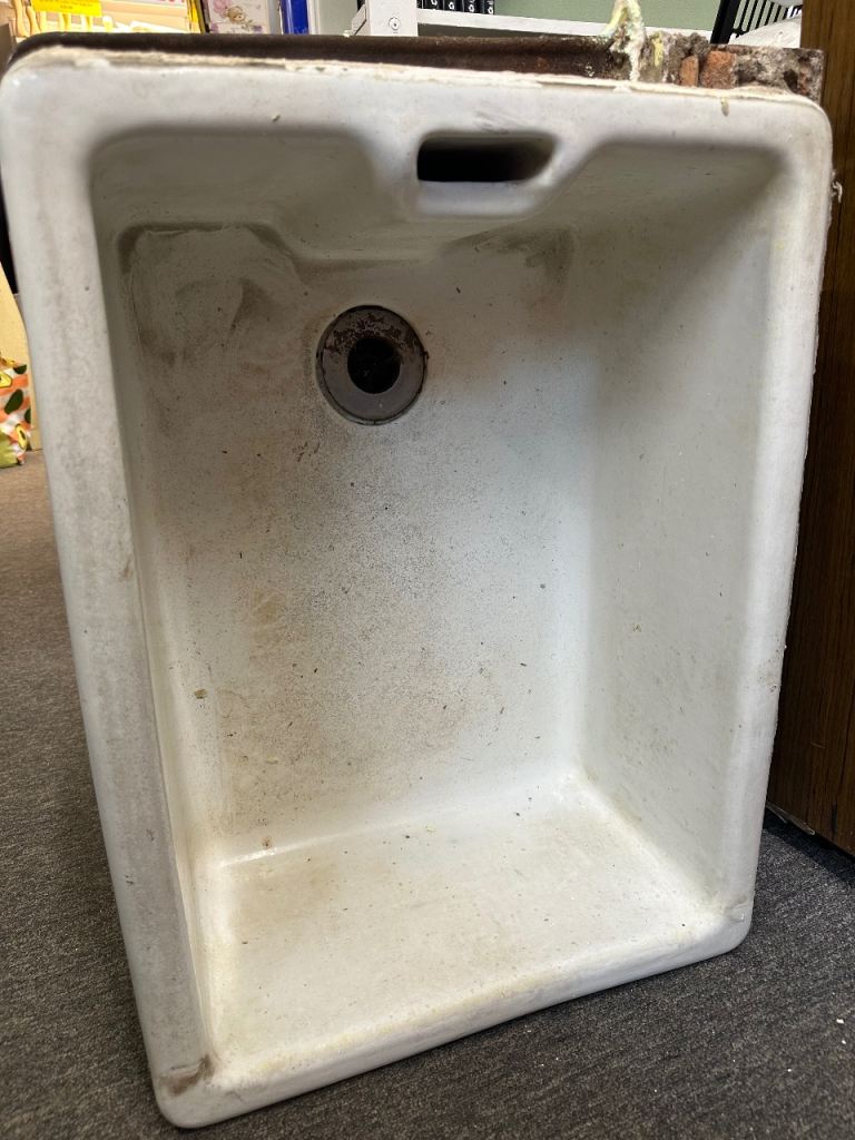 SOLD Belfast sink £5