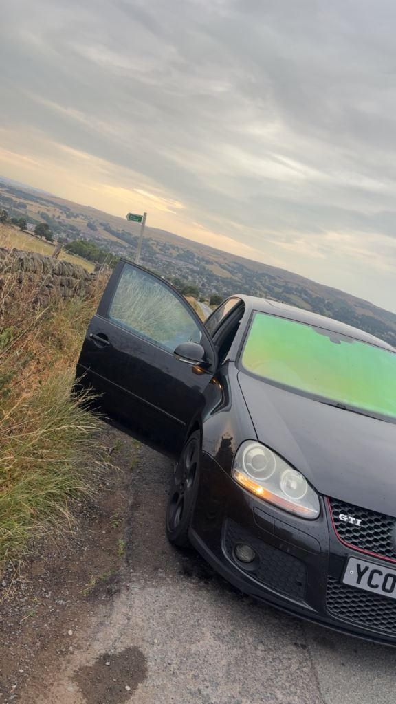 Volkswagen, GOLF, Hatchback, 2005, Semi-Auto, 1984 (cc), 5 doors
