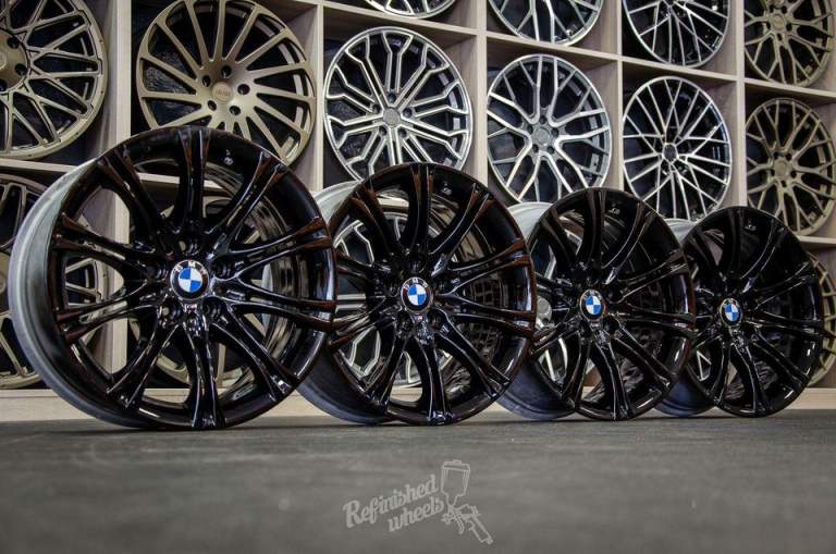 *Refurbished* Genuine 18" BMW MV2 5-Series E60 Style 135 Alloy Wheels 5x120 Gloss Black