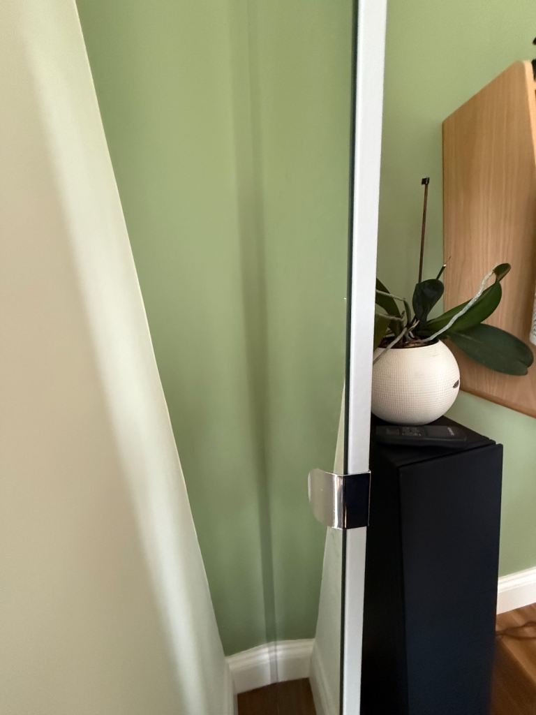 Free IKEA PAX wardrobe mirror door (vikedal)