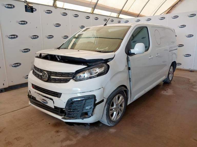 Breaking VAUXHALL VIVARO 1.5 DIESEL 2021 STOCK NUMBER VY77