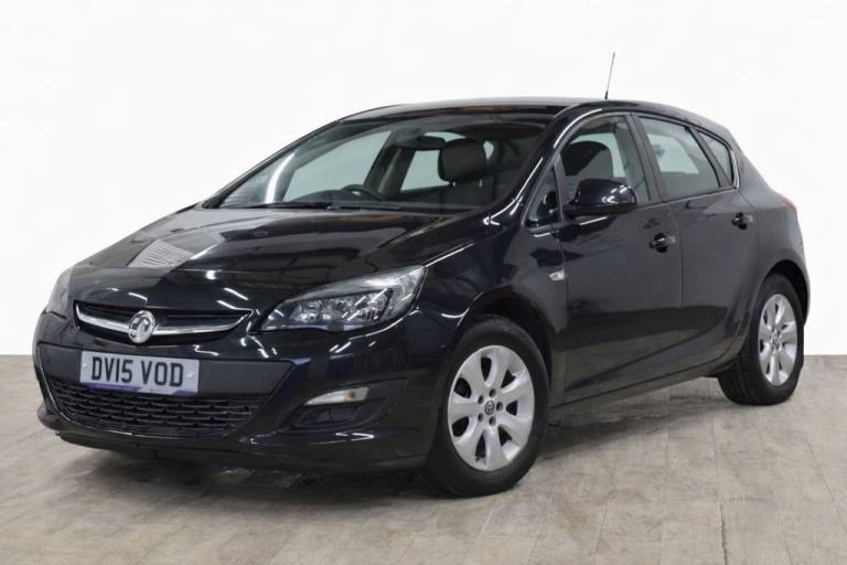 2015 Vauxhall Astra 1.6i Design Hatchback 5dr Petrol Manual Euro 6 (115 ps) Hatchback Petrol Manual