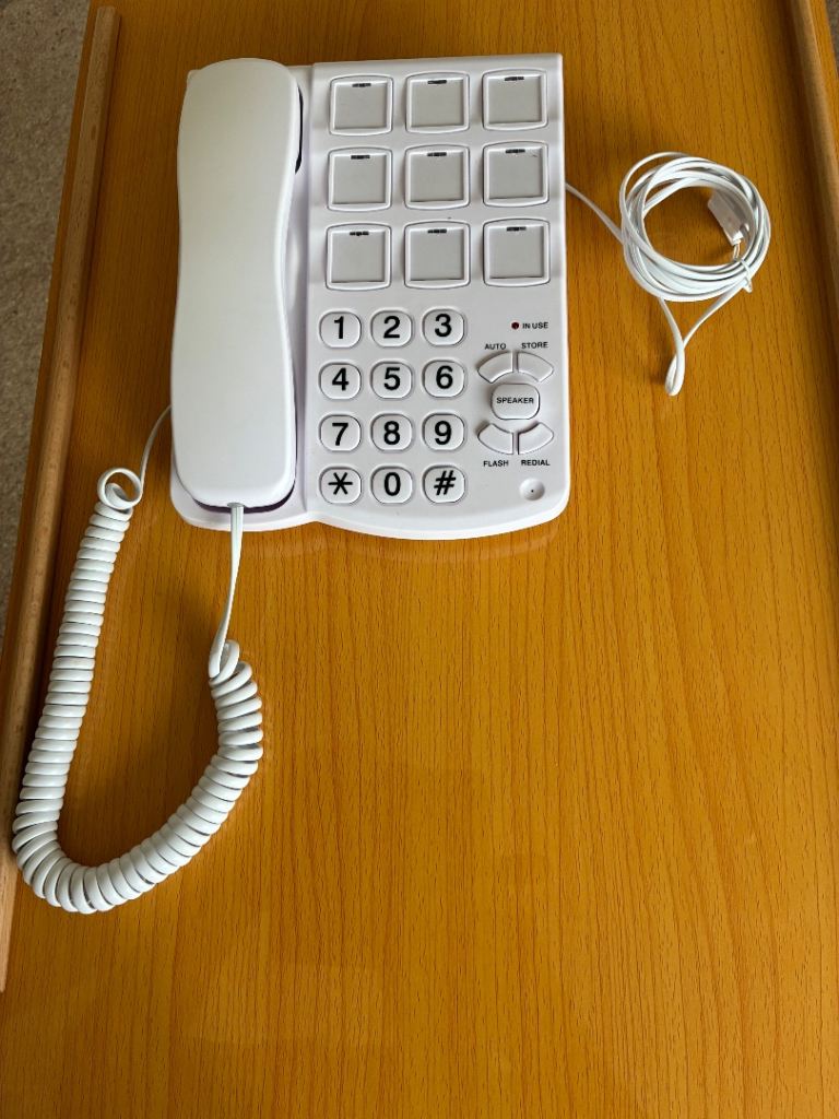 Memo 24 Big button corded telephone