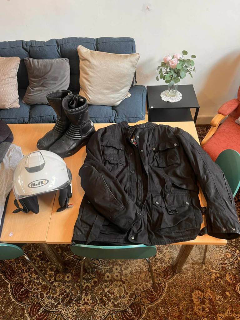 Motorcycle equipment bundle