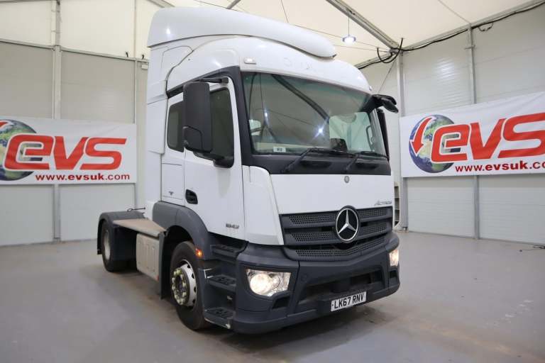 2017 (67 PLATE) Mercedes Benz Actros 1843 4x2 Euro 6 Tractor Units