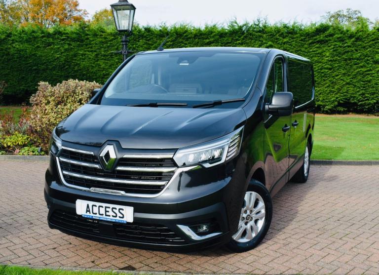 2022 Renault Trafic 2.0 dCi Blue SL28 Sport L1 H1 Euro 6 (s/s) 5dr PANEL VAN Diesel Manual