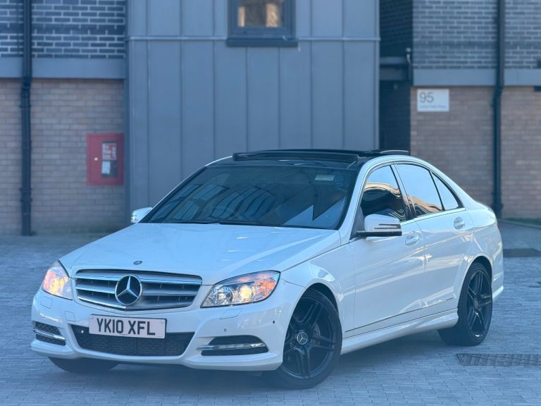 Mercedes-Benz, C CLASS, Saloon, 65.000 miles 