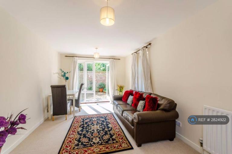 1 bedroom flat in London, London, N7 (1 bed) (#2824922)