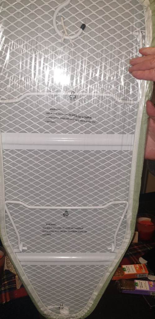 Table top ironing boards 