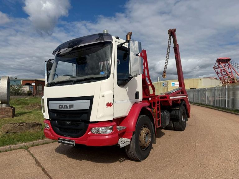 DAF LF 310 2014 (14) EURO 6, 18 TON SKIP LOADER, DRAWBAR SPEC, MACLIFT EQUIPMENT
