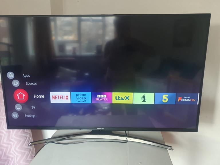Hitachi 50 Inch 50HL7000U Smart 4K HDR LED TV 363/4837 - excellent condition