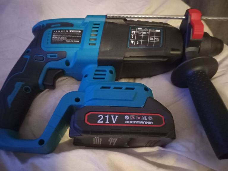 18v sds drill..jusfit model ,battery and charger included.