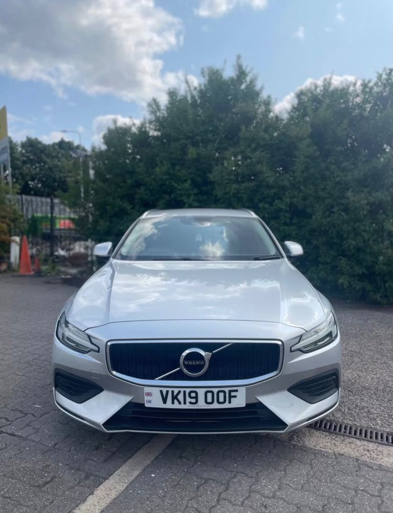 Volvo, V60, Estate, 2019, Semi-Auto, 1969 (cc), 5 doors