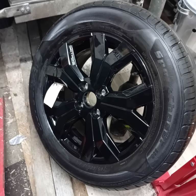 Dacia Sandero Jogger alloy wheel 
