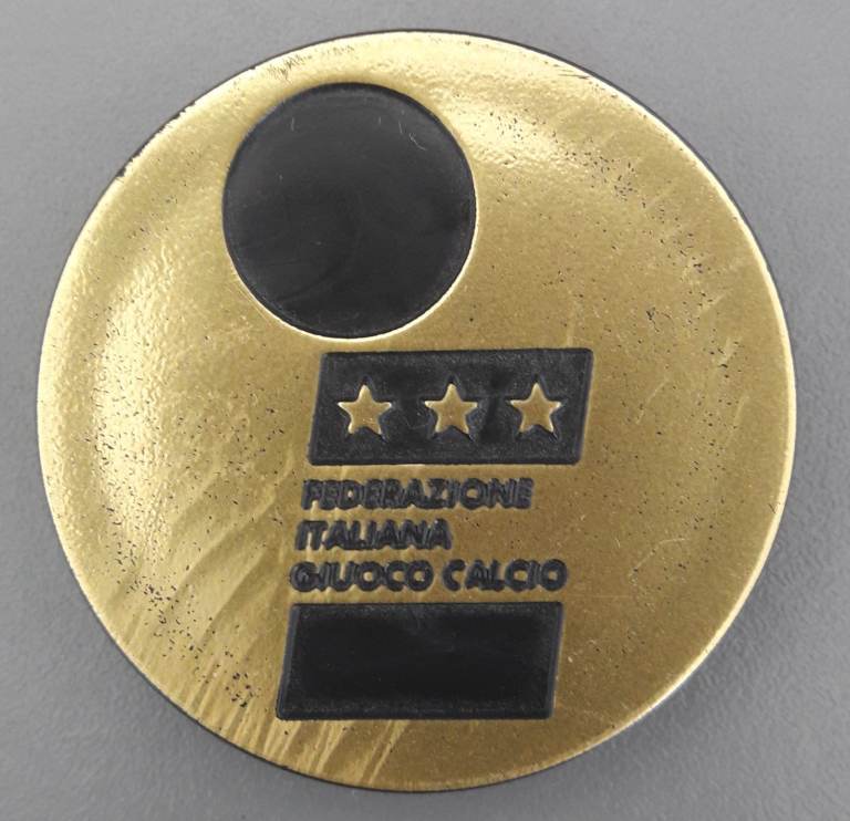 Panini Italy National Football Team crest on slammer – post or collect