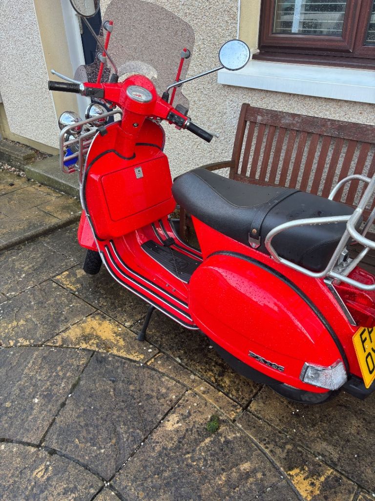 Piaggio, VESPA, 2011, 123 (cc)