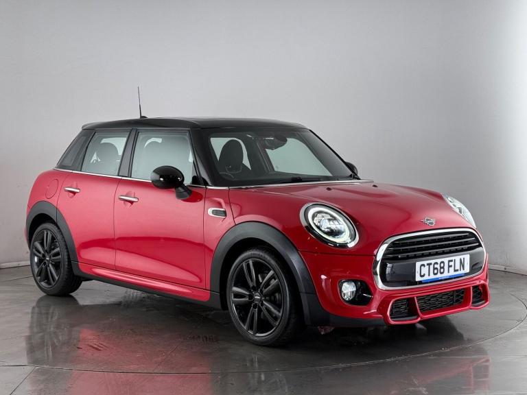 2019 MINI Hatch 1.5 Cooper Sport Steptronic Euro 6 (s/s) 5dr Hatchback Petrol Automatic