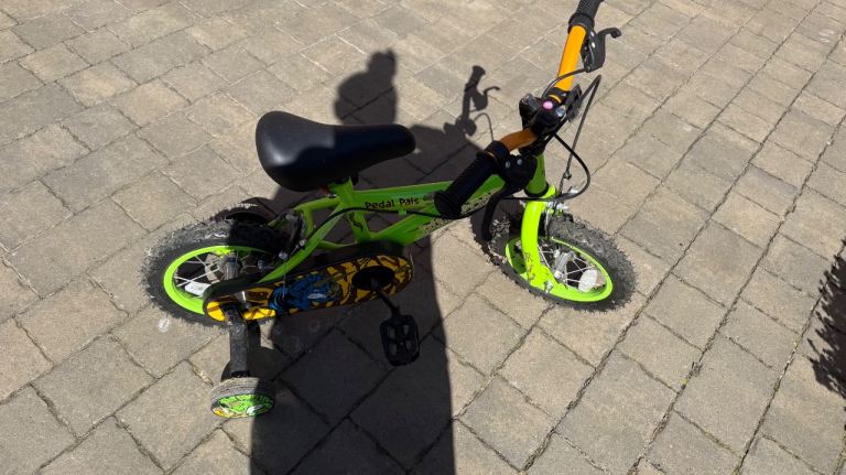 12 inch dinosaur bike 
