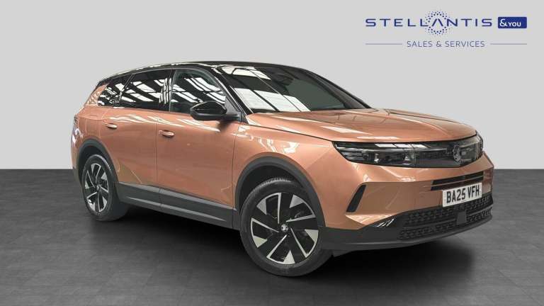 2025 Vauxhall Grandland 1.2 Ultimate SUV 5dr Petrol Hybrid e-DCT Euro 6 (s/s) (145 ps) SUV Hybrid...