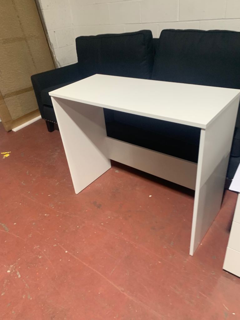 White desk 