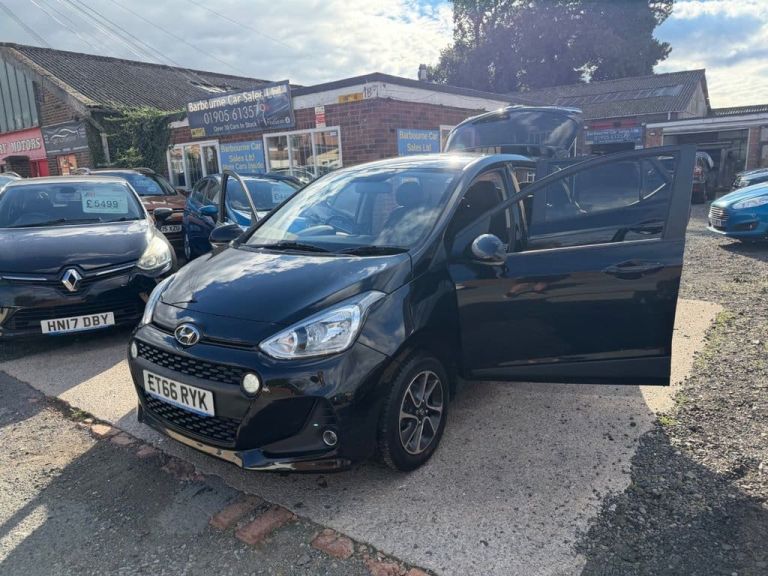 2017 Hyundai i10 1.2 Premium Hatchback 5dr Petrol Auto Euro 6 (87 ps) Hatchback Petrol Automatic