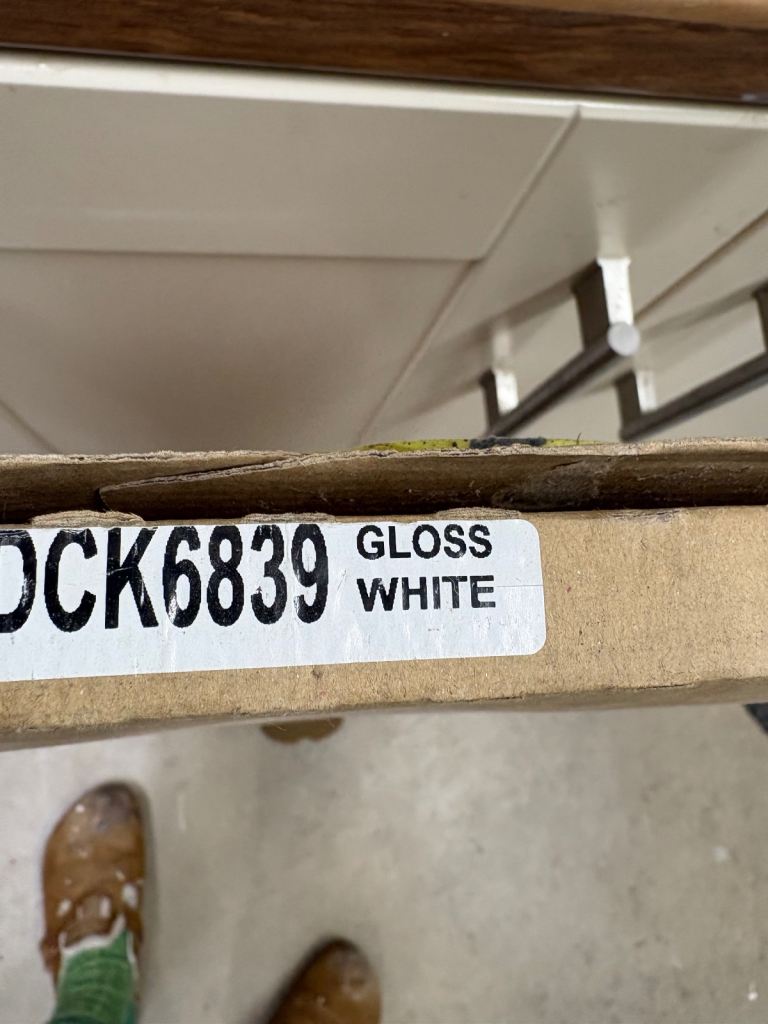 White gloss decor panel 