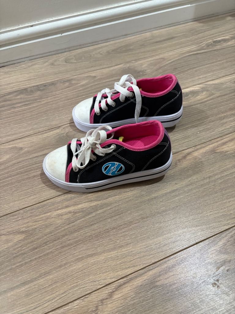 Size 13 Heelys