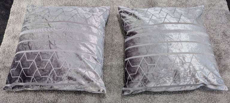 Like New 2x NEXT Grey/Silver Velvet Cushions / 45cm x 45cm / RRP £30 *Now £3*
