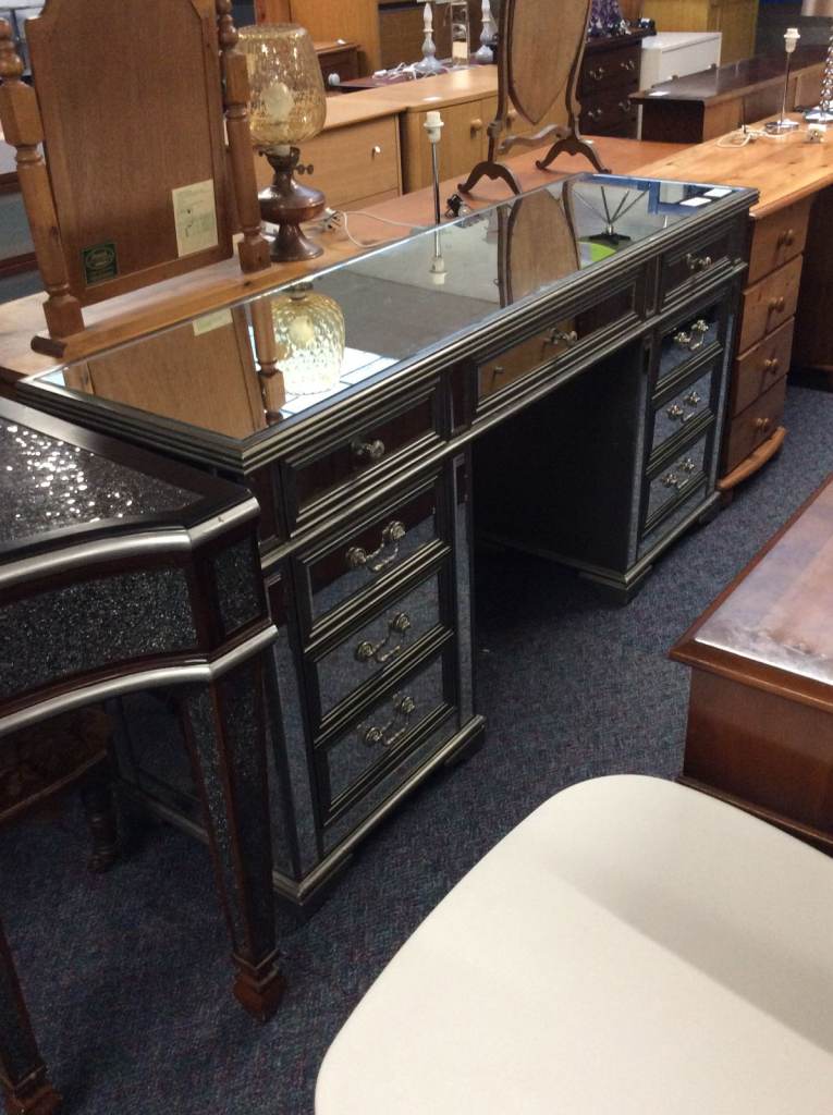 Glass top dressing table #63279 £100